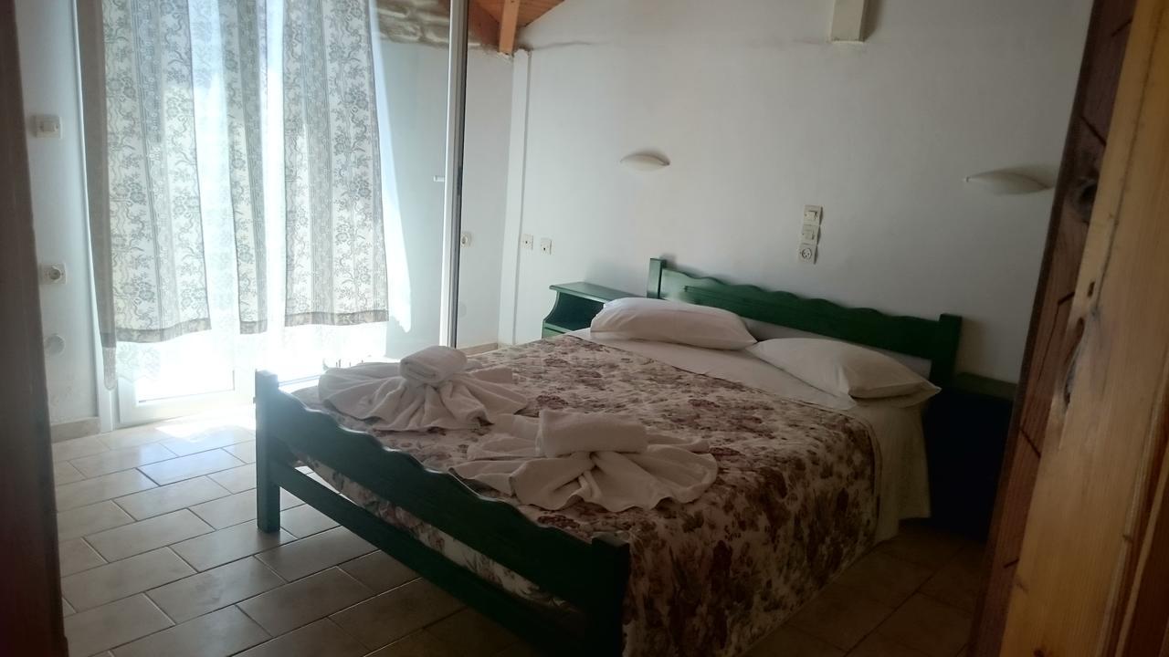Dakis Studios Κερί Εξωτερικό φωτογραφία