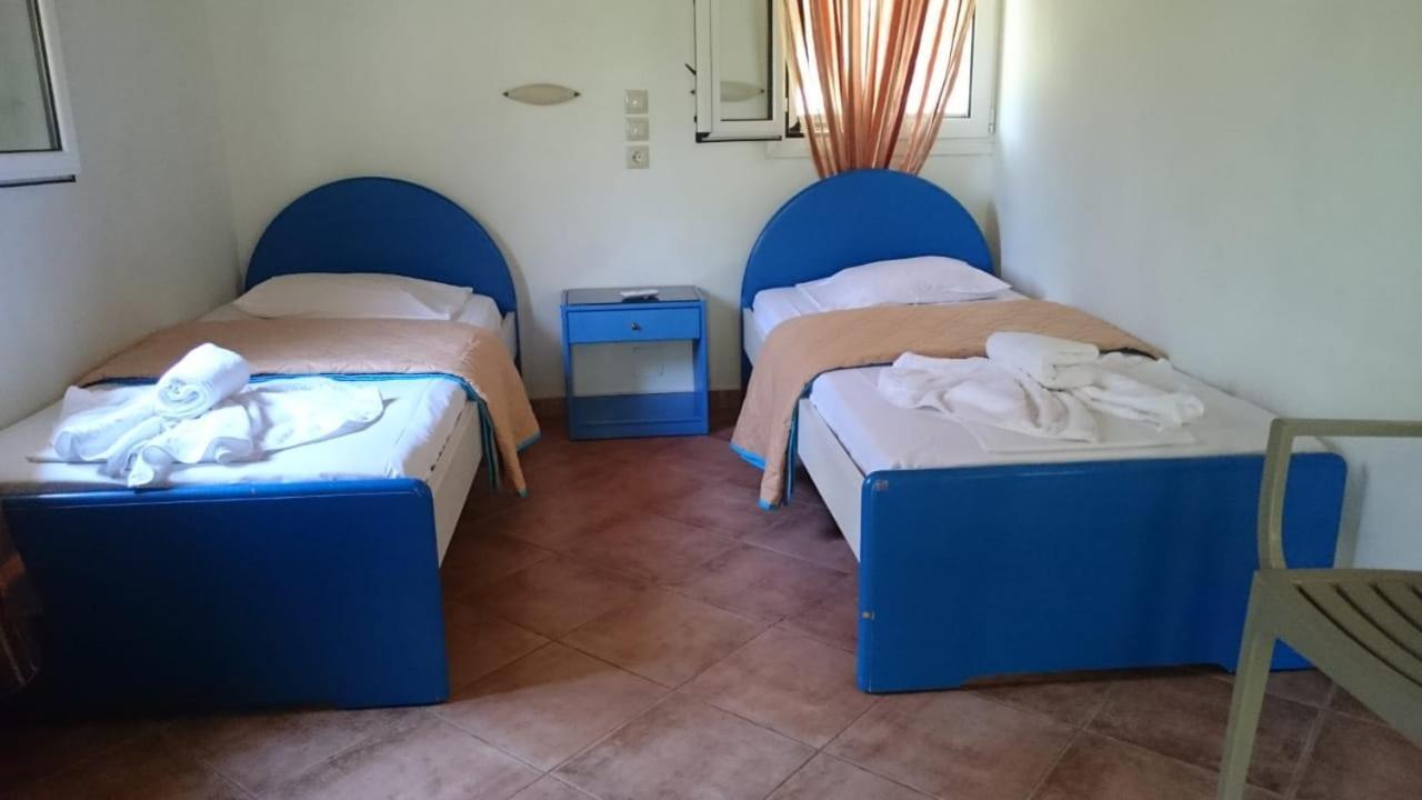 Dakis Studios Κερί Εξωτερικό φωτογραφία